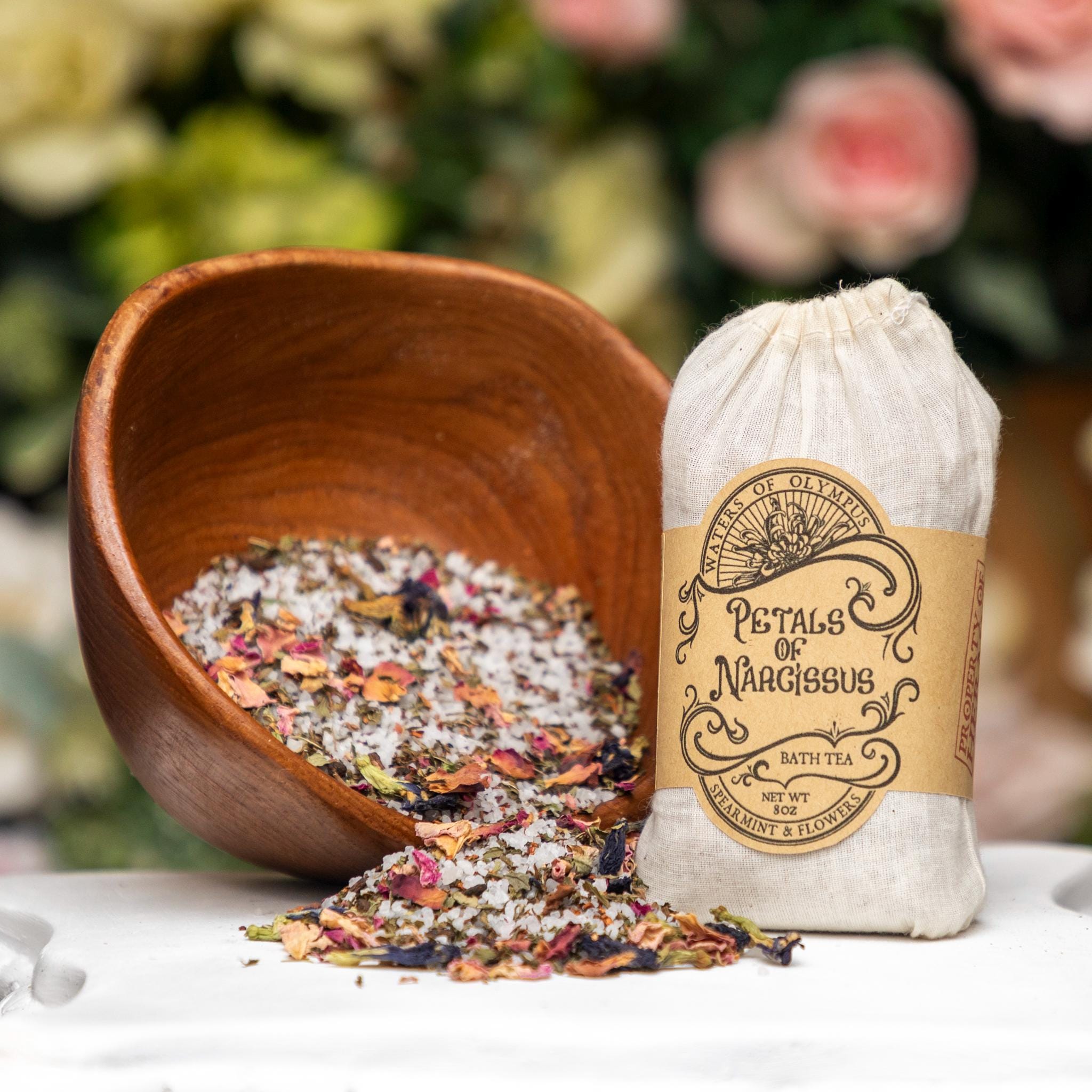 Petals of Narcissus Spearmint & Flowers Bath Tea